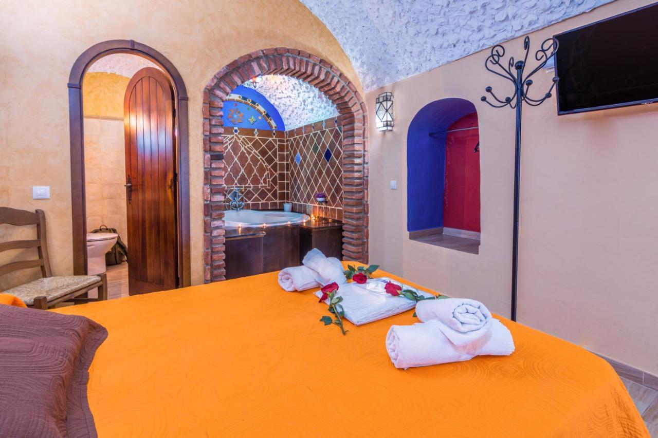Cazorla Casas Cueva Guest House Hinojares Exterior photo